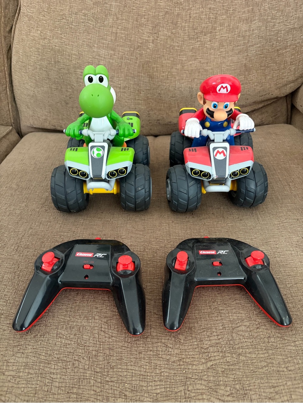 Nintendo Mario & Yoshi RC Quad Racers - Red & Green